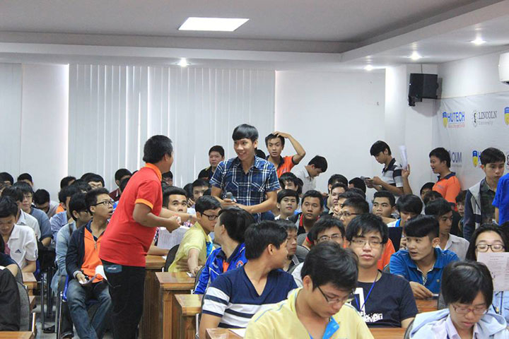 UniTour Đại học HUTECH — Hình 2