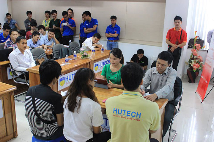 UniTour Đại học HUTECH — Hình 12