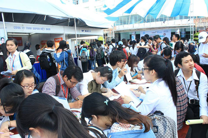 UniTour ĐH Kinh tế Luật — Hình 5