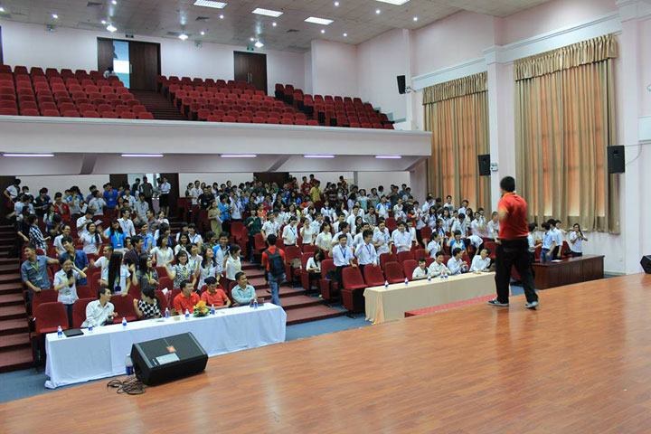 UniTour ĐH Kinh tế Luật — Hình 7