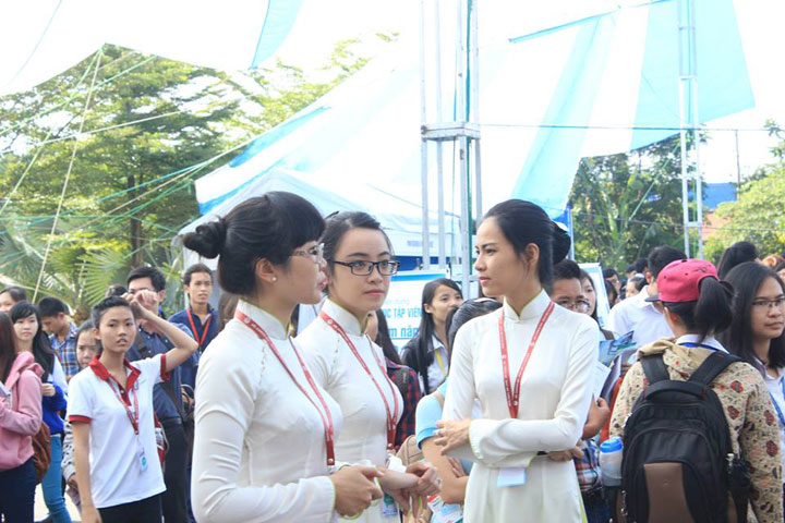 UniTour ĐH Kinh tế Luật — Hình 8