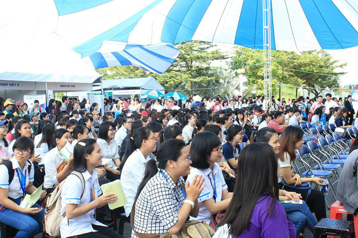 UniTour ĐH Kinh tế Luật — Hình 10