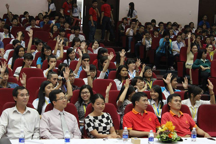 UniTour ĐH Kinh tế Luật — Hình 15