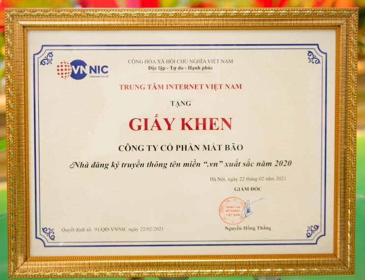 Bằng khen Nhà đăng ký truyền thông tên miền “.vn” xuất sắc năm 2020 do Trung tâm Internet Việt Nam trao tặng.