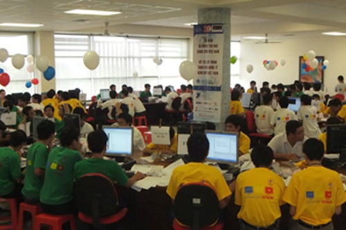 Vong-loai-lap-trinh-vien-quoc-te-(1).jpg Vong-loai-lap-trinh-vien-quoc-te-(1).jpg