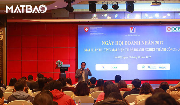 ngay-hoi-doanh-nhan-2017_0006_15-(2).jpg ngay-hoi-doanh-nhan-2017_0006_15-(2).jpg