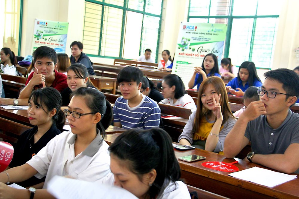 23334171_867031546797740_2764249270687771752_o.jpg Hoi thao HCA